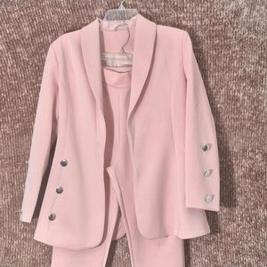 Elegant Pink Women's Pantsuit
